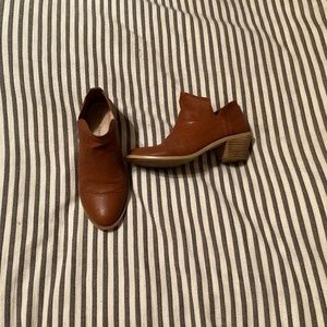 Kelsi Dagger Brooklyn Kenmare ankle boots